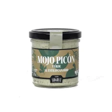 Green mojo Canario on a glass jar